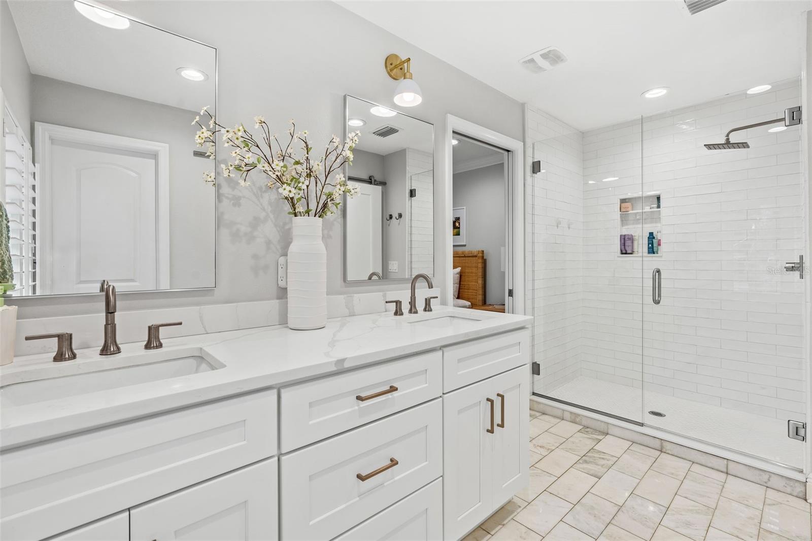 PALM TERRACE - Residential