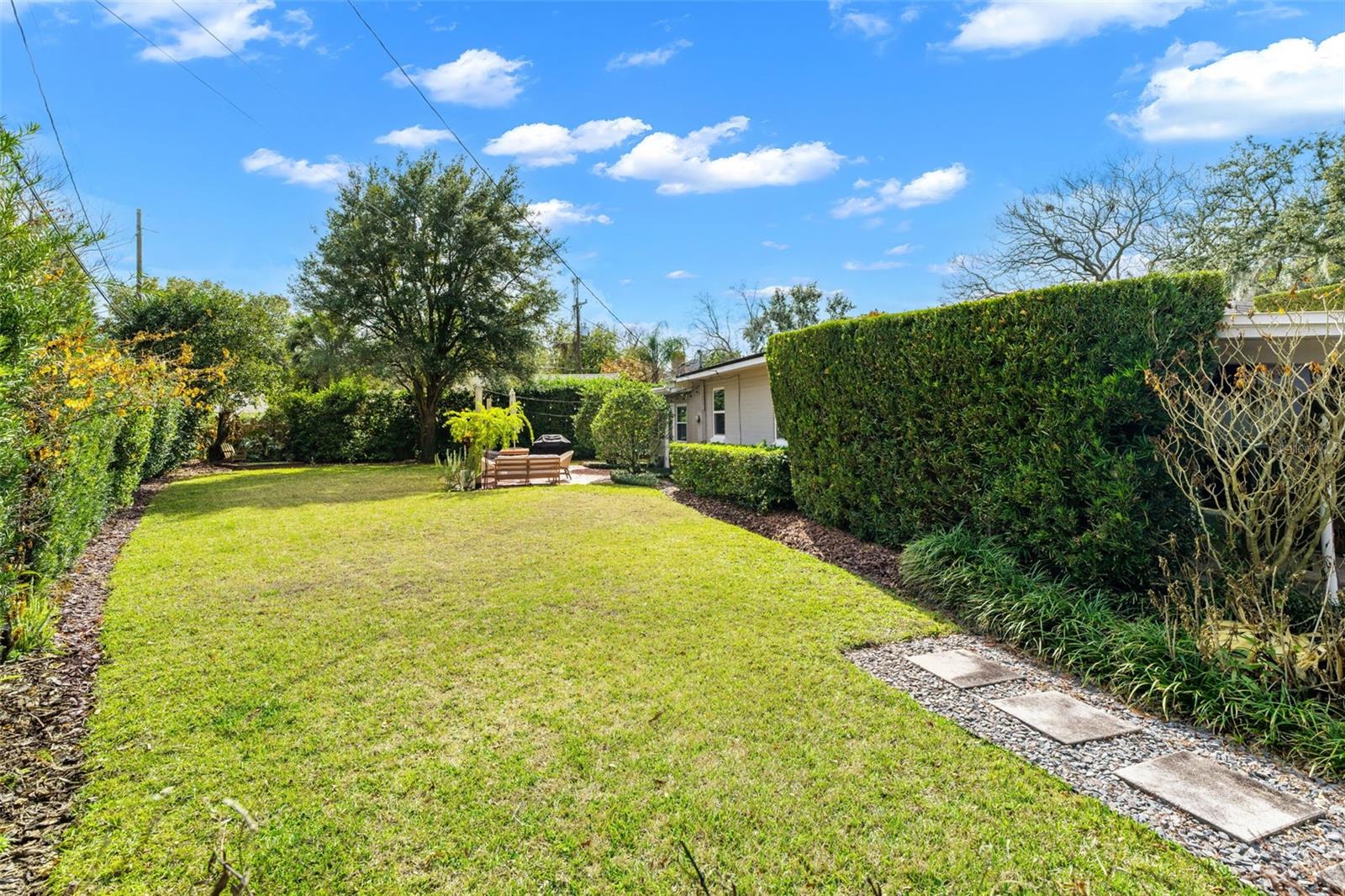 PALM TERRACE - Residential