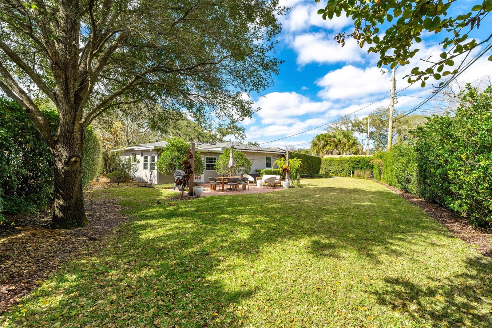 PALM TERRACE - Residential