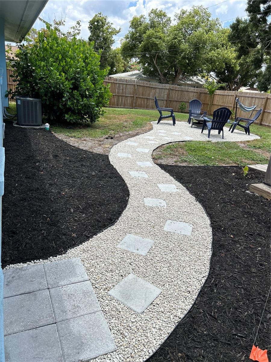 SOUTH VENICE - Residential Lease