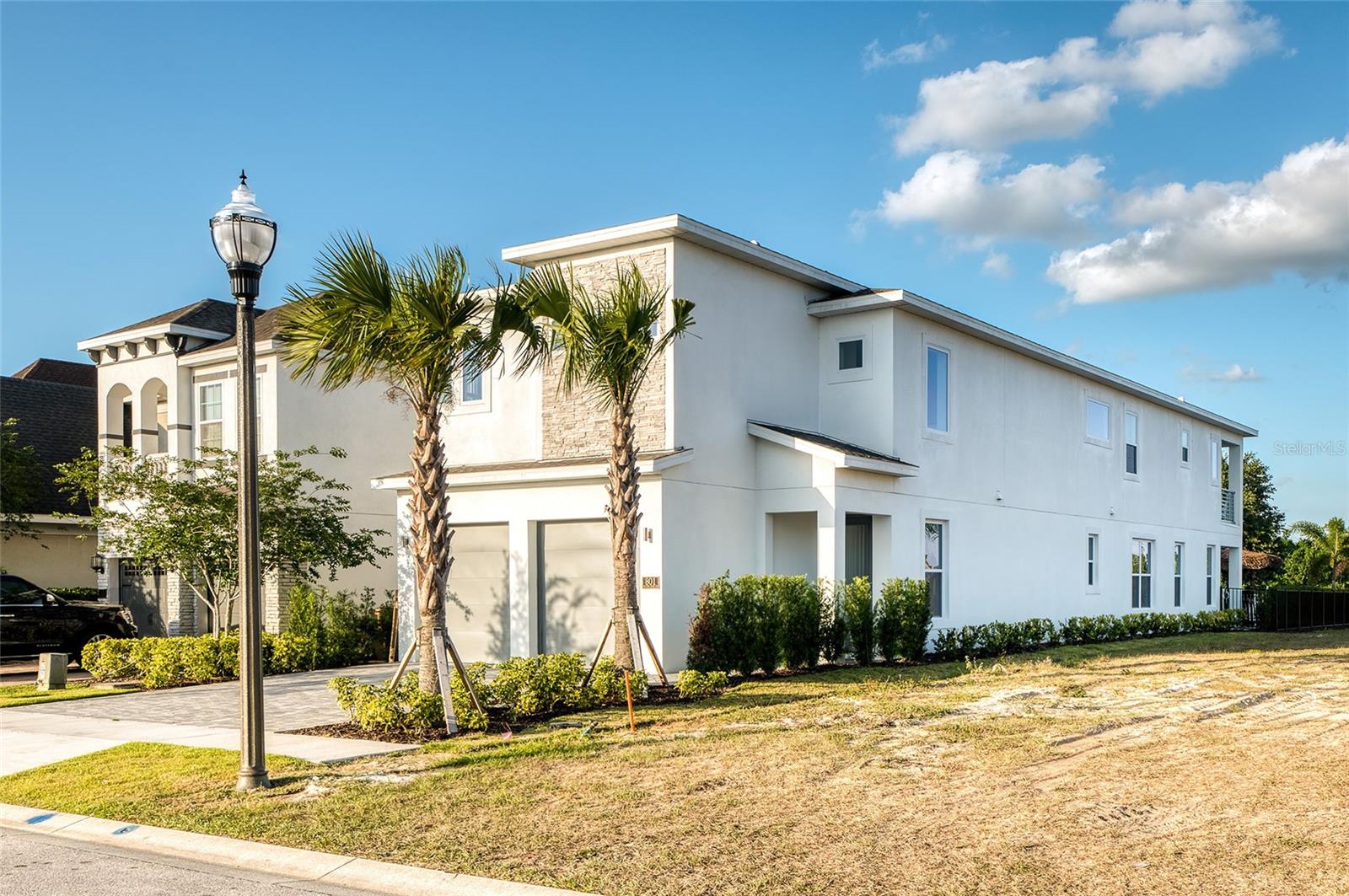REUNION WEST VLGS NORTH - Residential