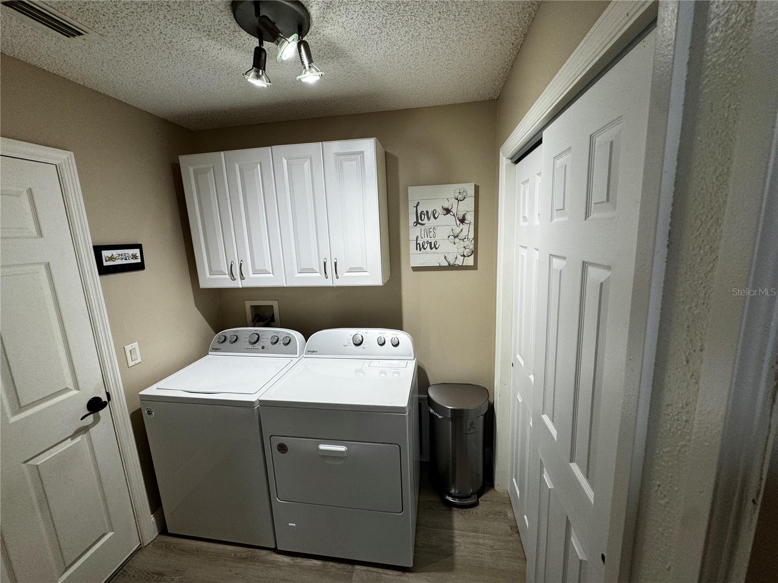 IVYSTONE VILLAS - Residential Lease