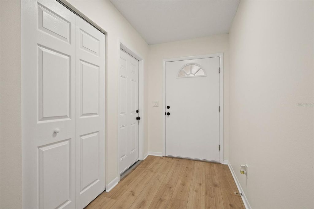 Photo of 13922 Briardale Lane, Tampa, FL 33618 (MLS # TB8487523)