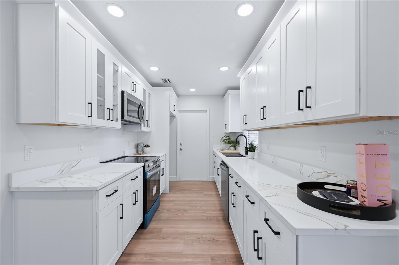 BONNIEBROOK ESTATES - Residential