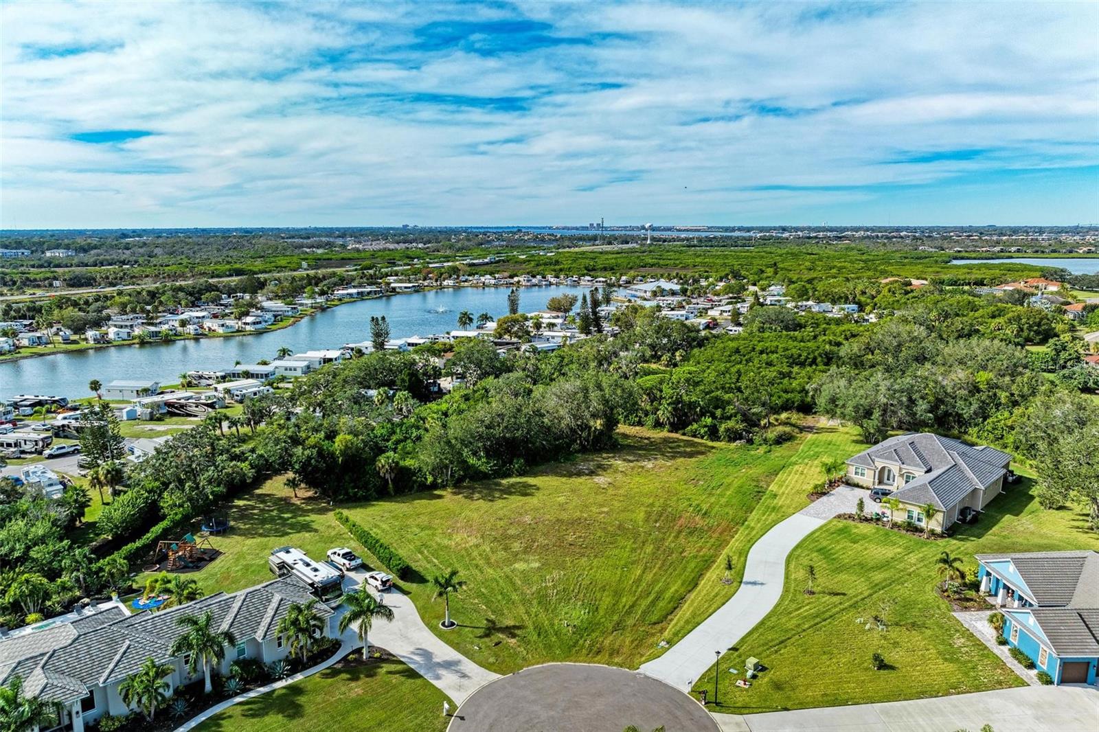 CYPRESS CREEK ESTATES - Land