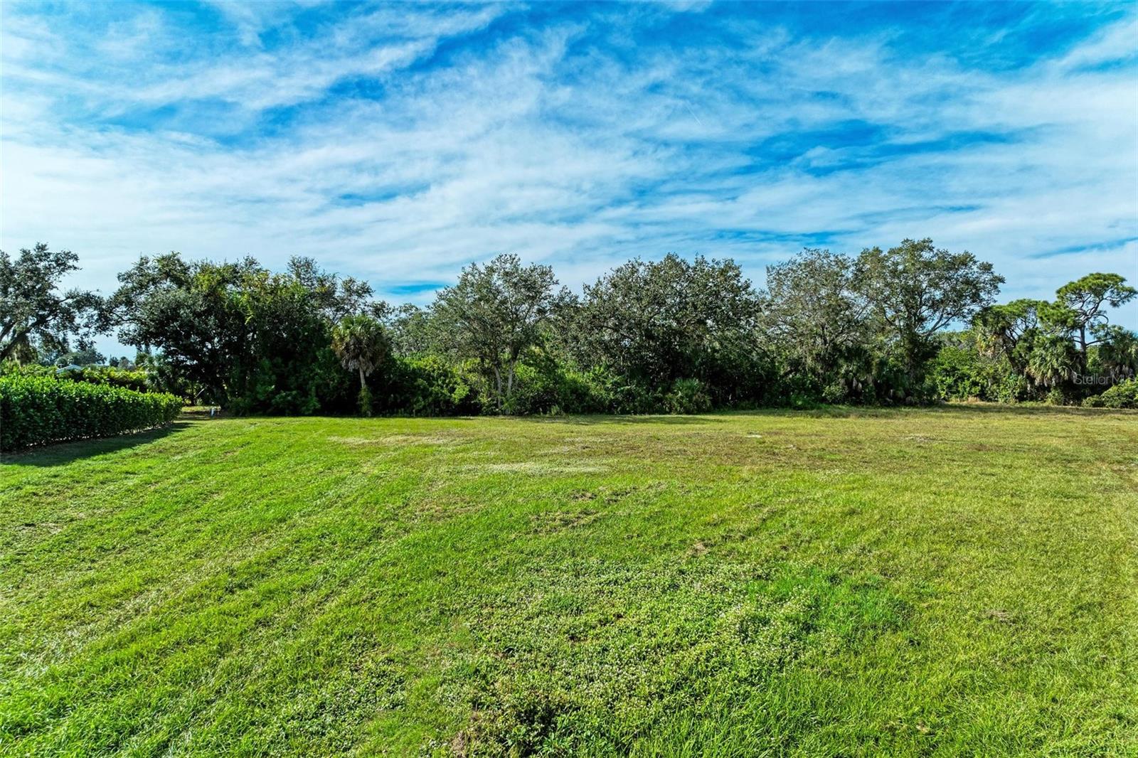 CYPRESS CREEK ESTATES - Land