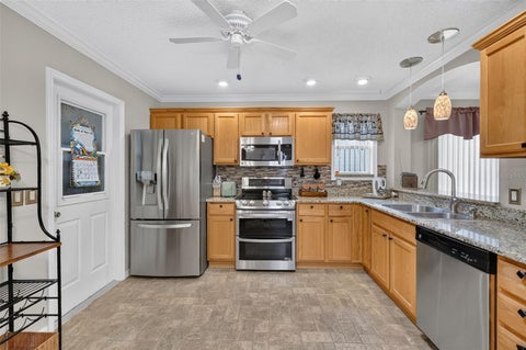 Tiny photo for 7610 SE 171st Horseshoe Lane, The Villages, FL 32162 (MLS # G5115895)