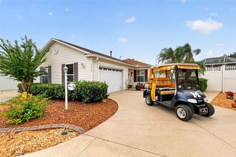 Tiny photo for 7610 SE 171st Horseshoe Lane, The Villages, FL 32162 (MLS # G5115895)