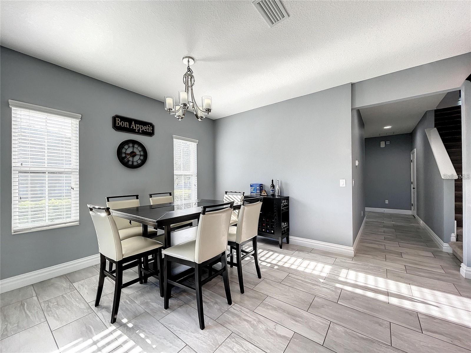 FISHHAWK RANCH WEST PH 1B/1C - Residential Lease