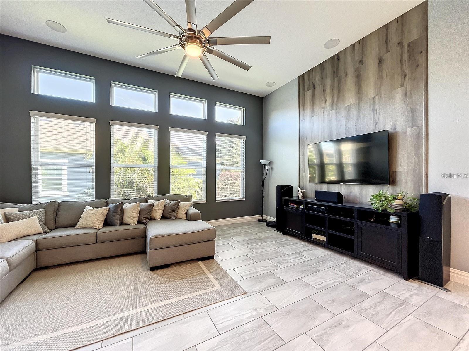 FISHHAWK RANCH WEST PH 1B/1C - Residential Lease