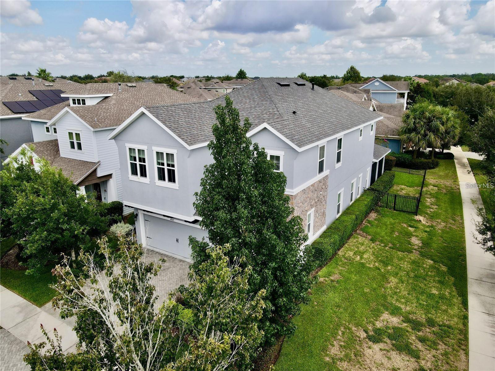 FISHHAWK RANCH WEST PH 1B/1C - Residential Lease