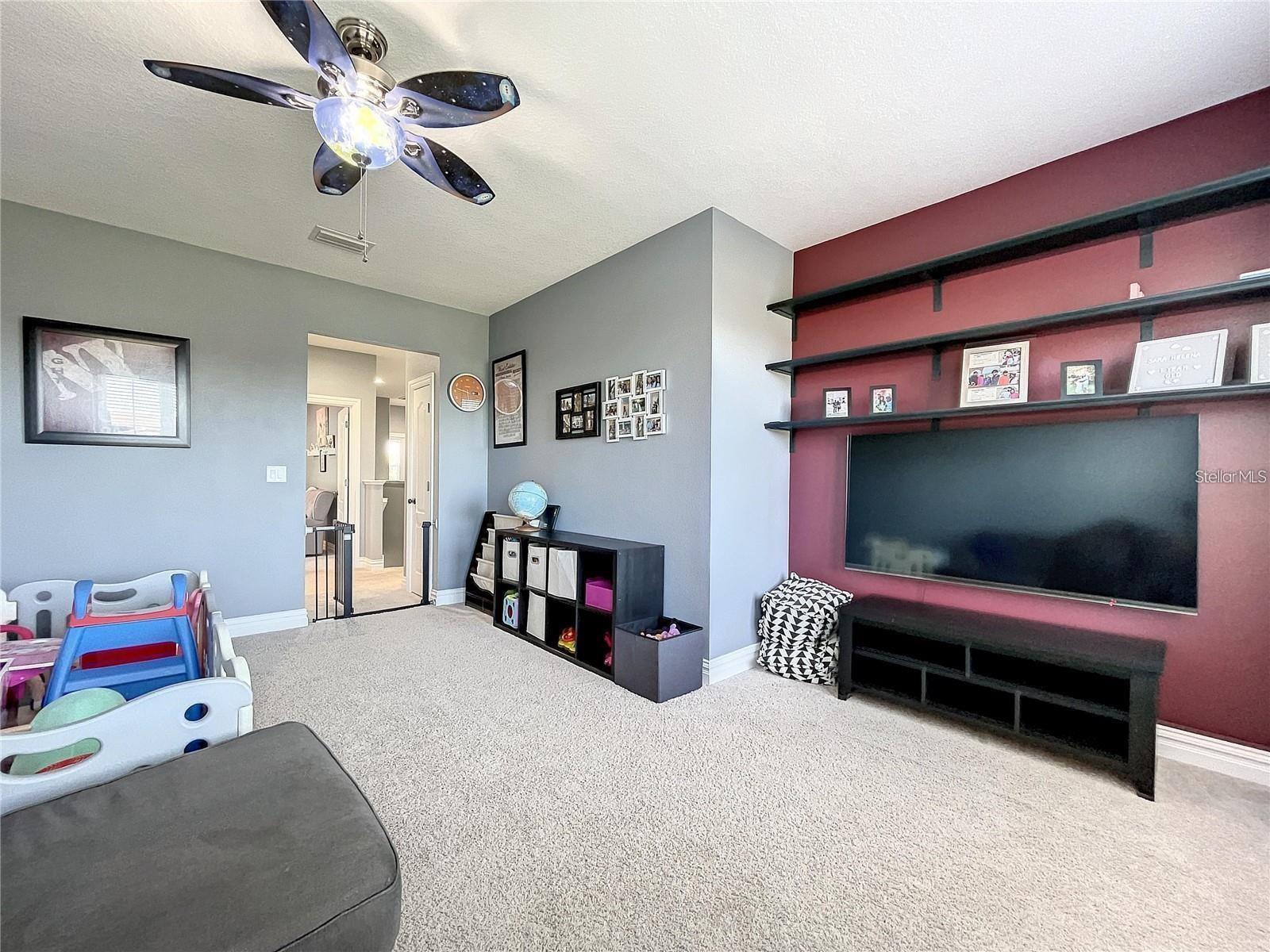 FISHHAWK RANCH WEST PH 1B/1C - Residential Lease