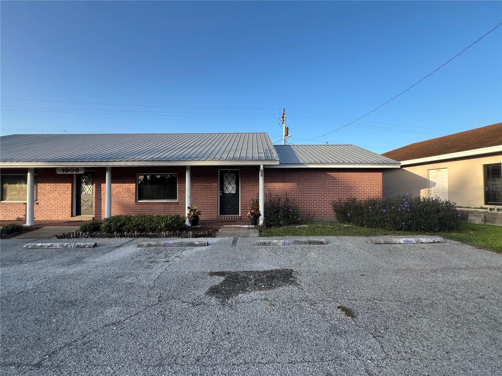 Prime Updated Office Space for Lease – Unit B | 1,000 Sq Ft in Plant City
Discover this beautifully updated commercial space in a high-visibility, prime location in Plant City. Offering 1,000 sq ft of versatile space, this unit is ideal for professional, medical, or administrative use.
Key Features:
• Two private offices, each with built-in cabinetry for added storage and functionality
• Modern tile flooring throughout
• Updated restroom
• Ample on-site parking for staff and clients
• Fresh, clean finishes throughout
• Located in Unit B of a well-maintained professional building
Lease Details:
• $2,500/month
• Trash and water are included
• Electricity and internet are the tenant’s responsibility
• Renter’s insurance is required
• Offering 1 to 3-year lease terms
Conveniently located near major roadways, this space is move-in ready and offers excellent exposure in a thriving business area.
Schedule your private tour today!