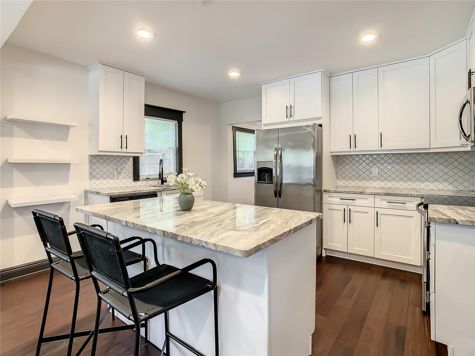 RECORD GROVE - Residential