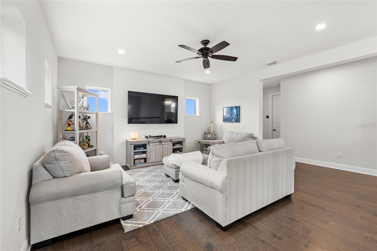 LAKESHORE PRESERVE PH 5 - Residential