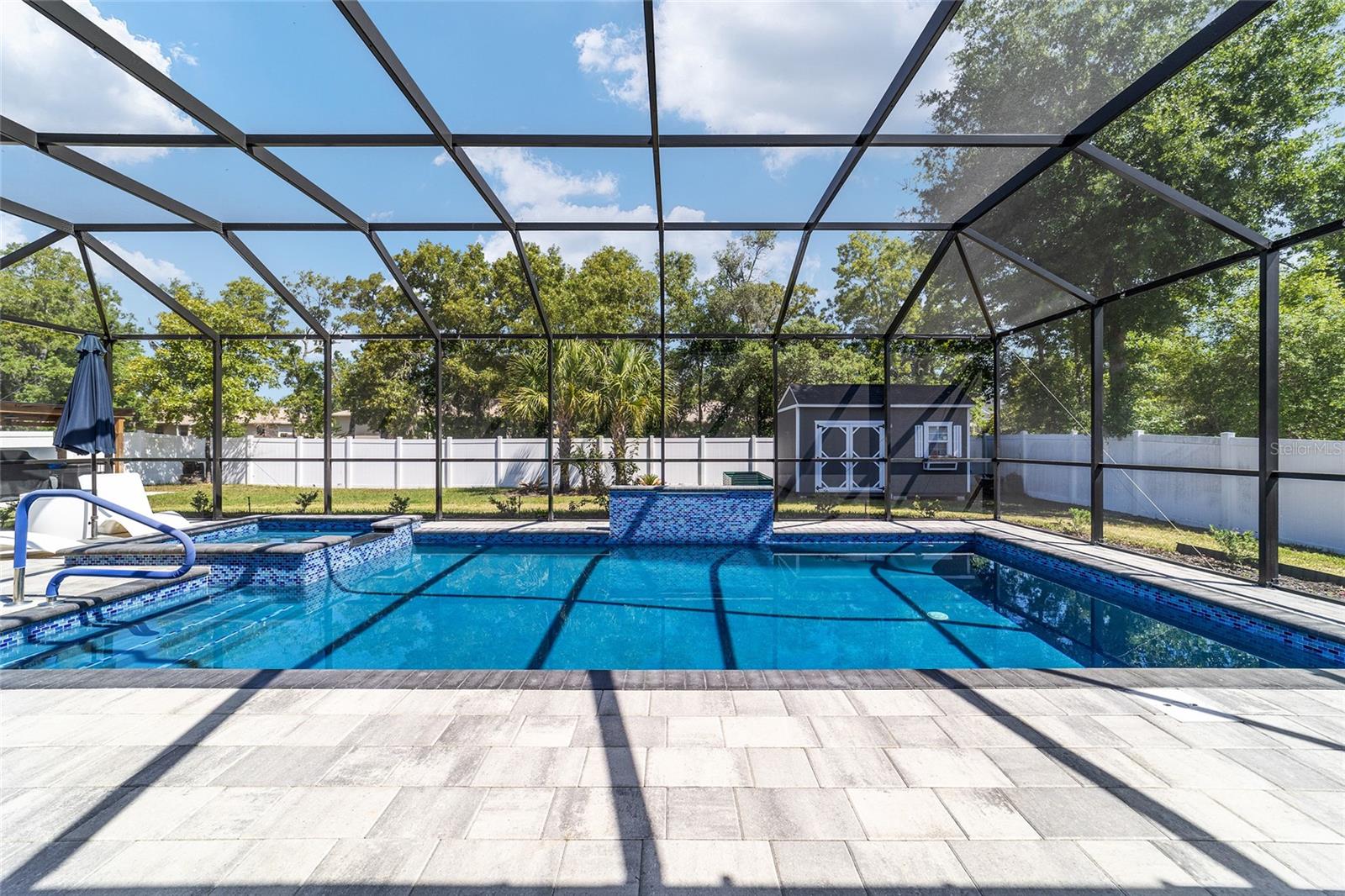 KINGSLAND COUNTRY ESTATE - Residential