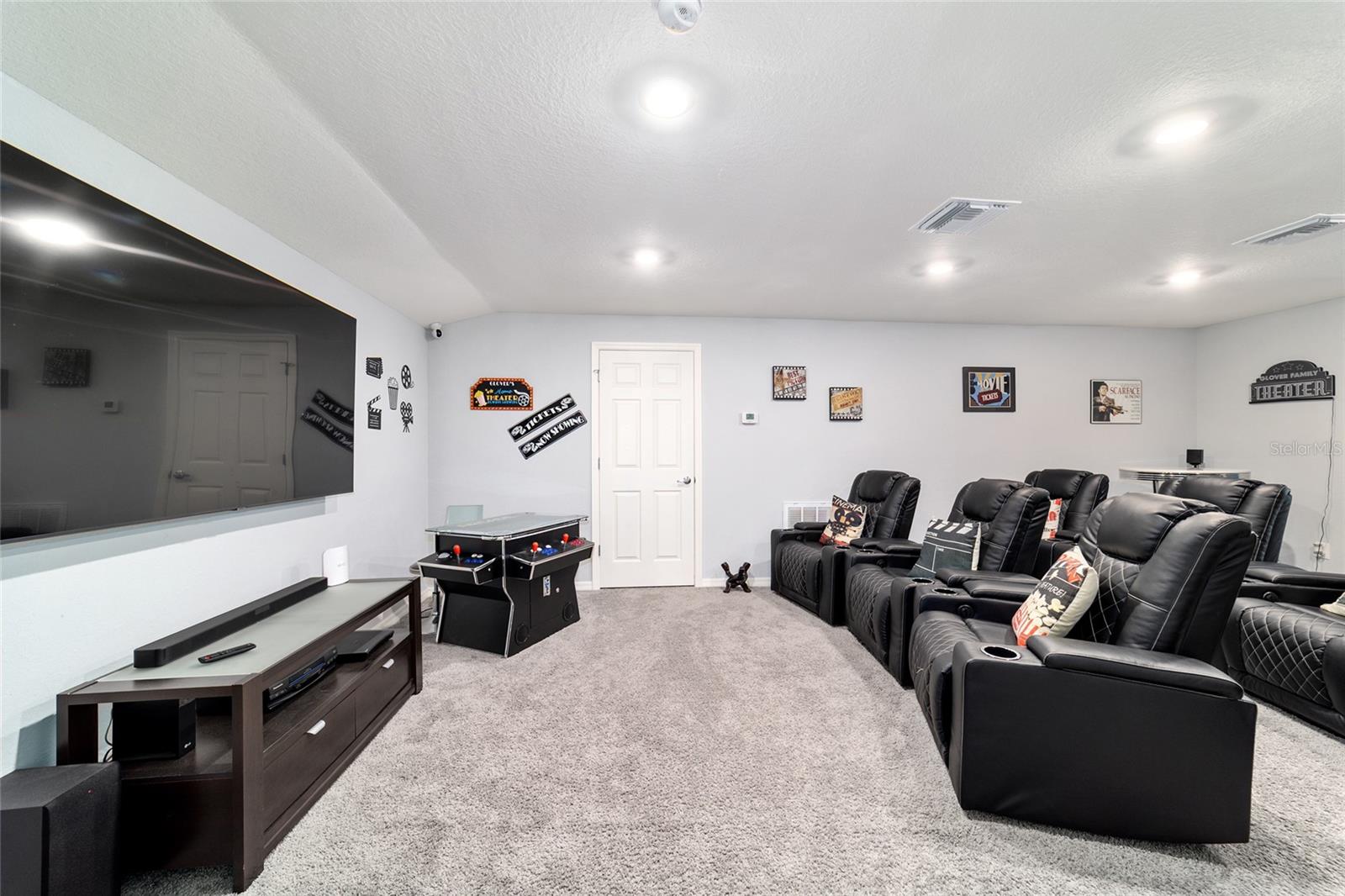 KINGSLAND COUNTRY ESTATE - Residential