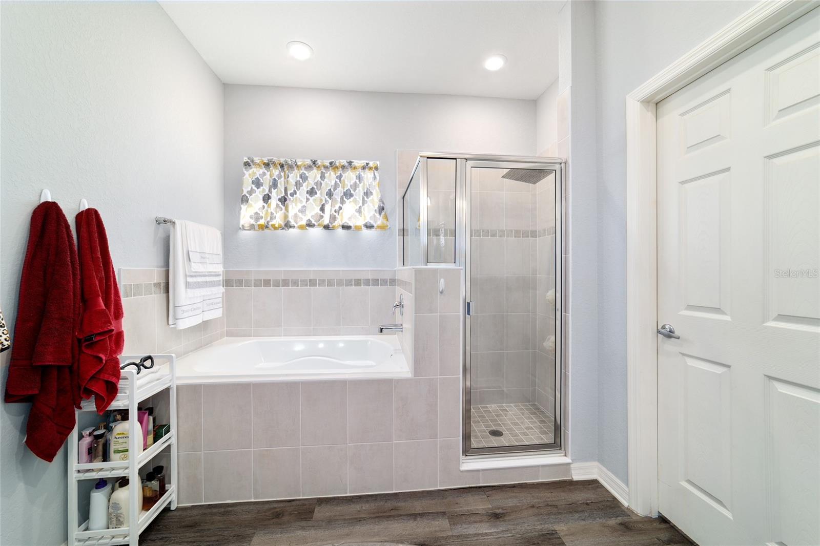 KINGSLAND COUNTRY ESTATE - Residential