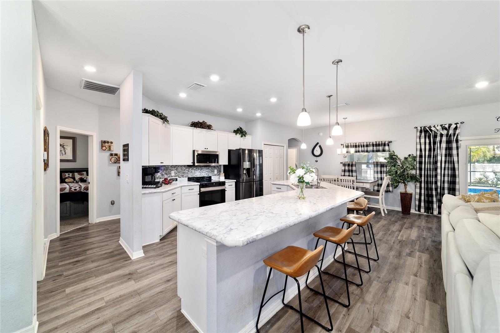 KINGSLAND COUNTRY ESTATE - Residential