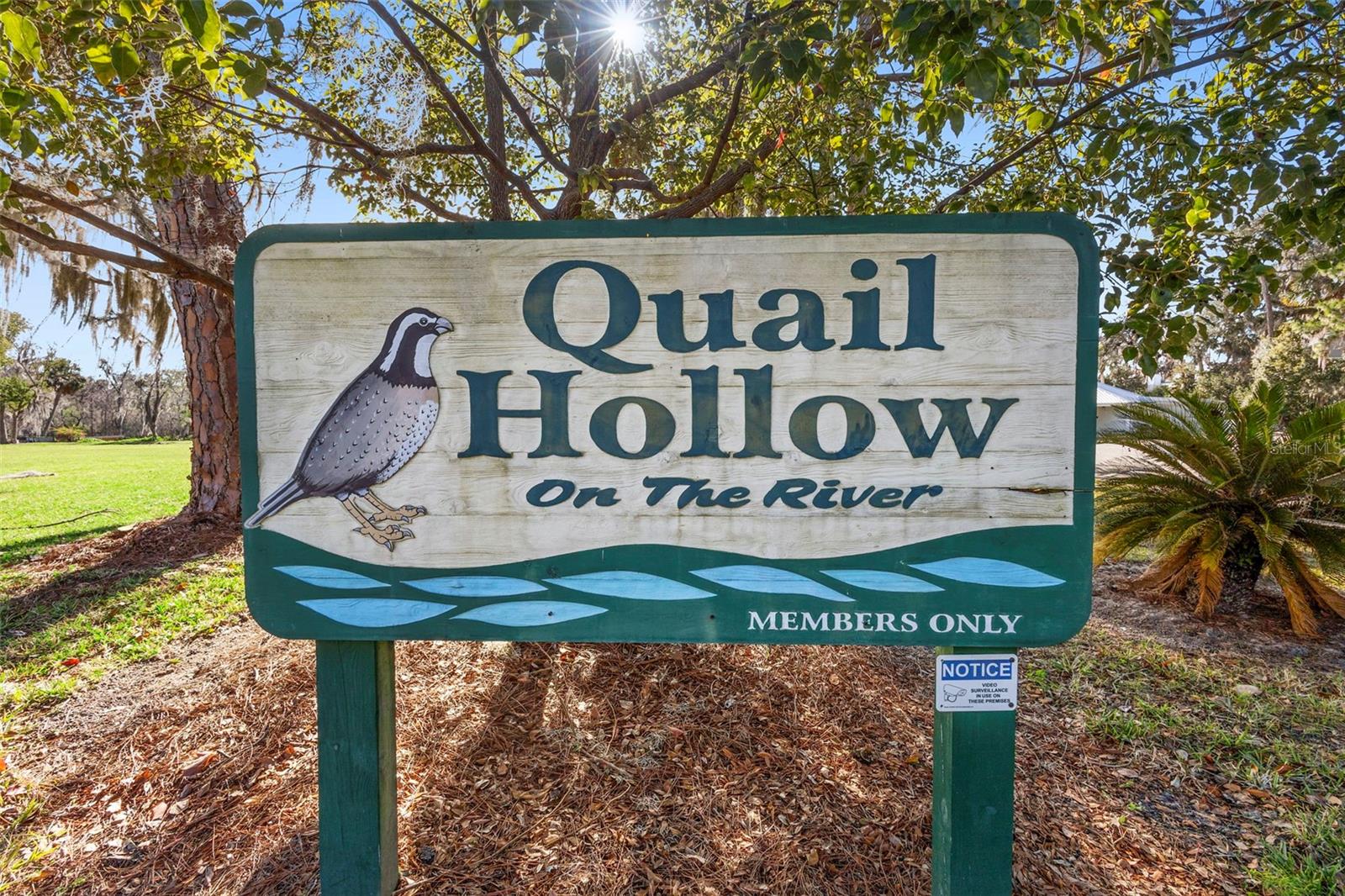 QUAIL HOLLOW/RIVER - Residential