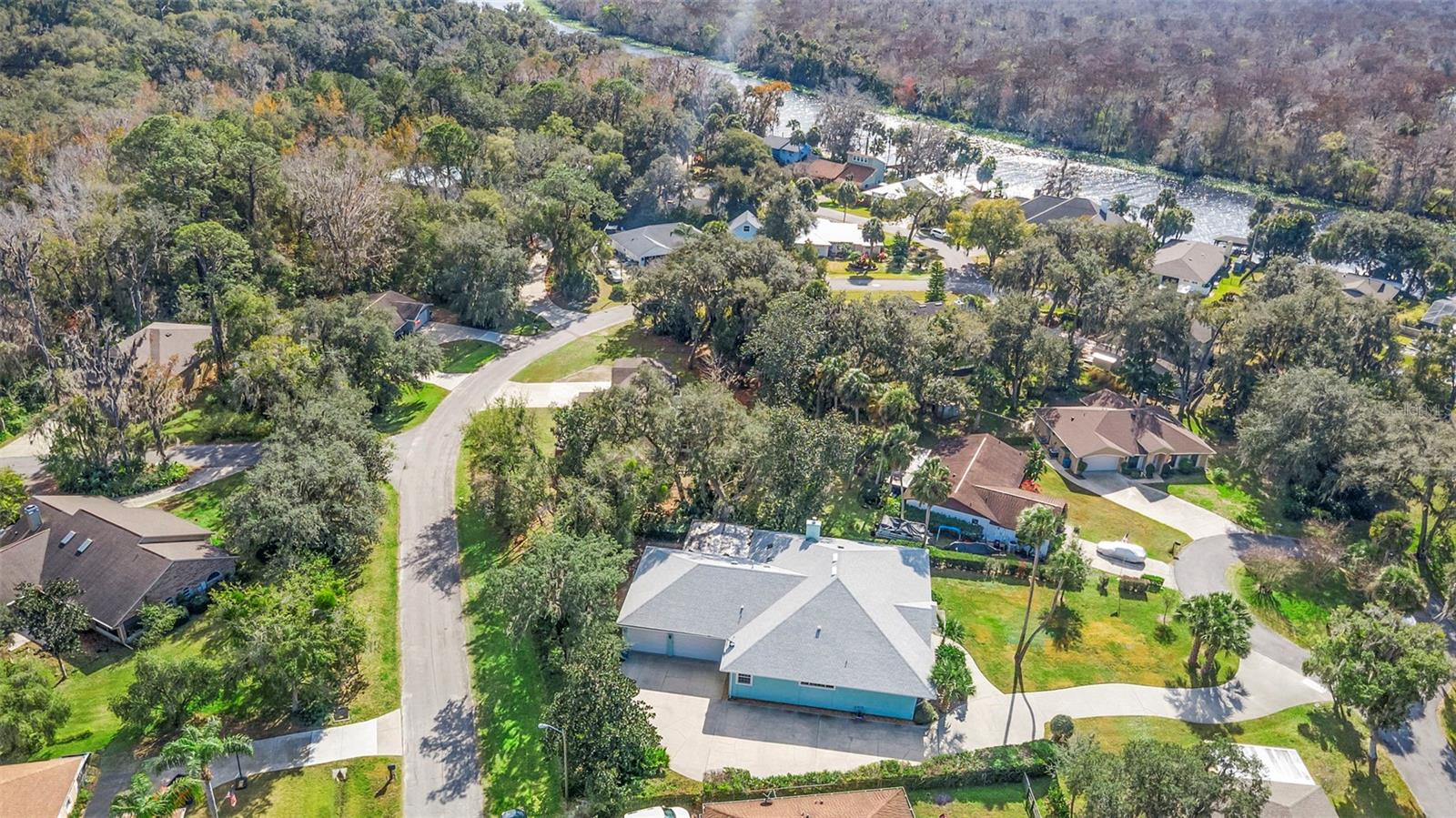 QUAIL HOLLOW/RIVER - Residential