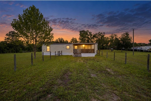 12551 NE 14TH ST, WILLISTON, FL 32696 - Image bfd5f99b494990f6566ed2a98fa02e80/849620082