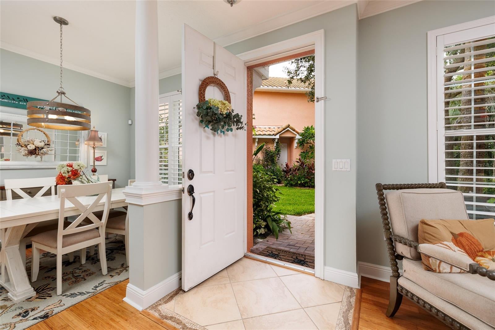 190 BANYAN BAY DRIVE