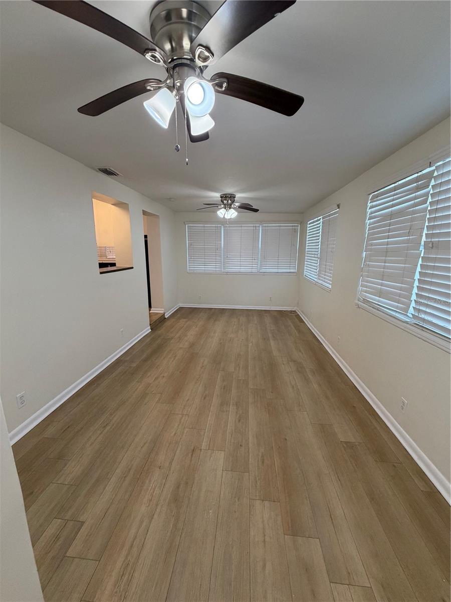 HIGHWAY PARK - Residential Lease