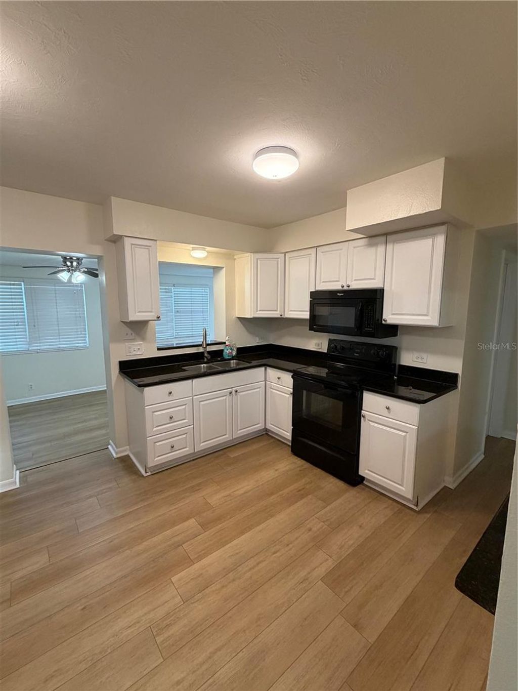 Photo of 3108 W Cypress Street, Tampa, FL 33607 (MLS # TB8483046)