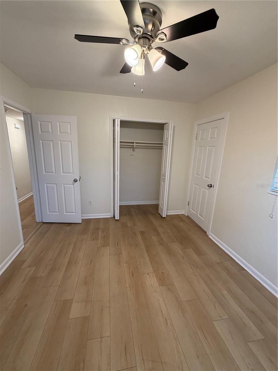 HIGHWAY PARK - Residential Lease