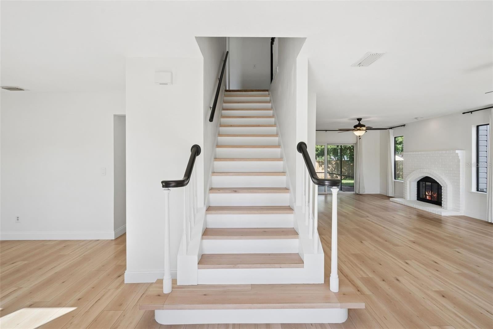 4404 SAILOR COURT