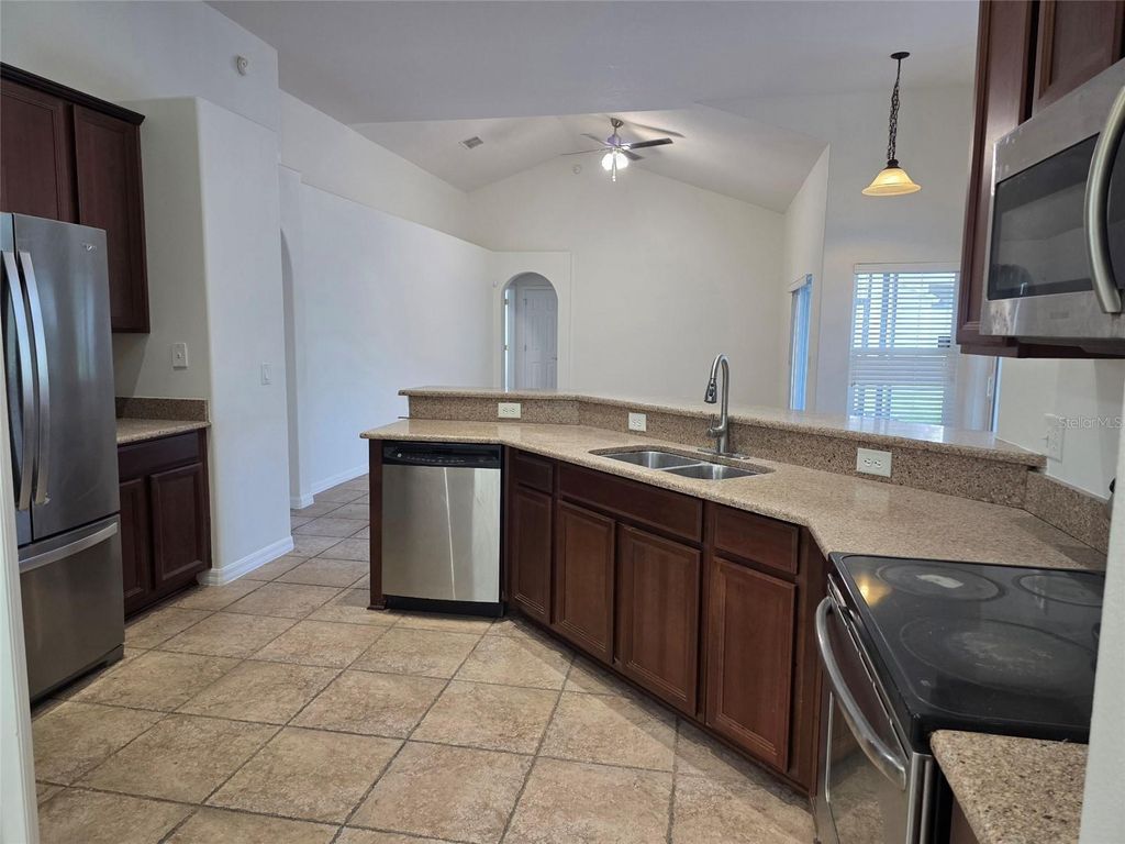 Photo of 881 Seneca Trail, Saint Cloud, FL 34772 (MLS # O6422860)