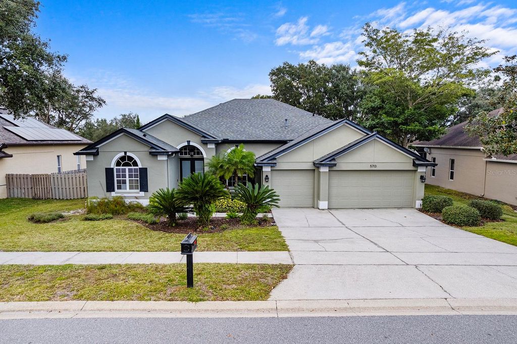 Photo of 5713 Oak Lake Trail, Oviedo, FL 32765 (MLS # O6366565)