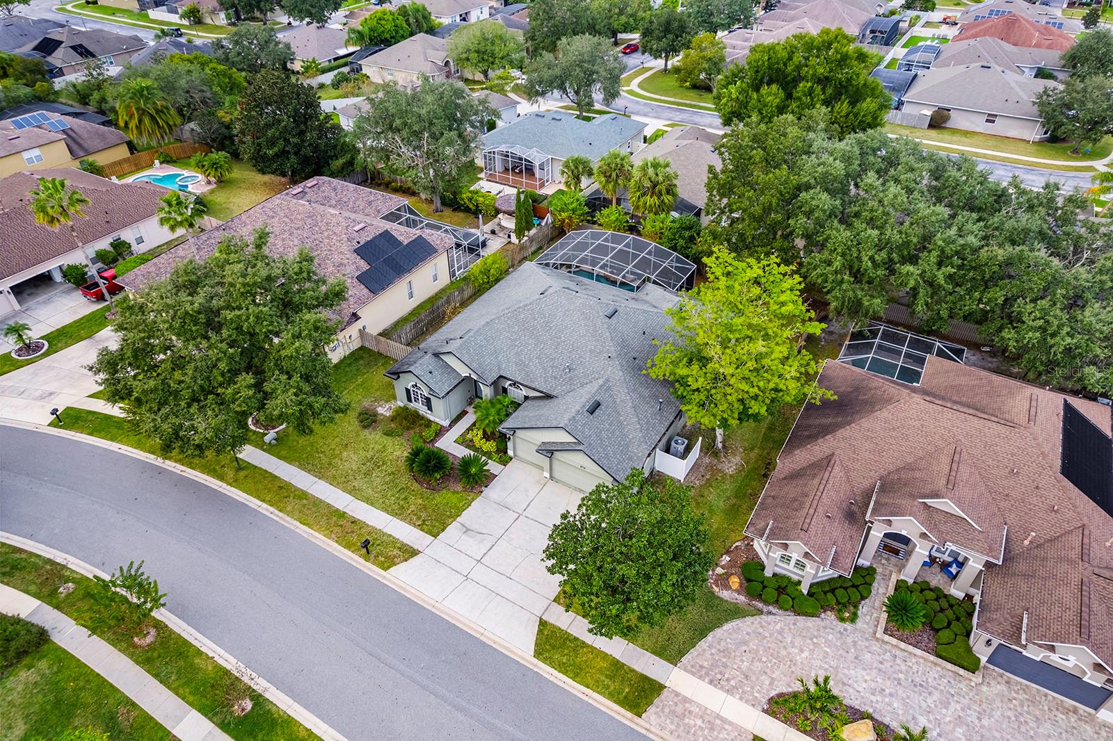 ESTATES AT ALOMA WOODS PH 2 - Residential