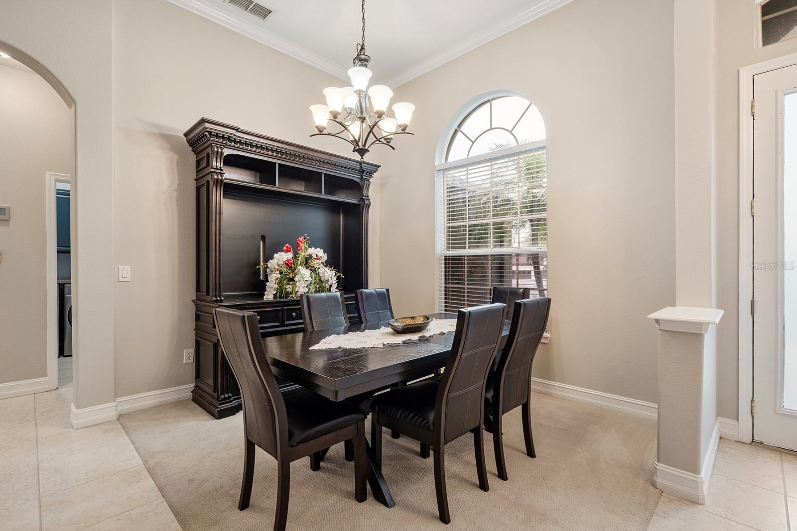 ESTATES AT ALOMA WOODS PH 2 - Residential