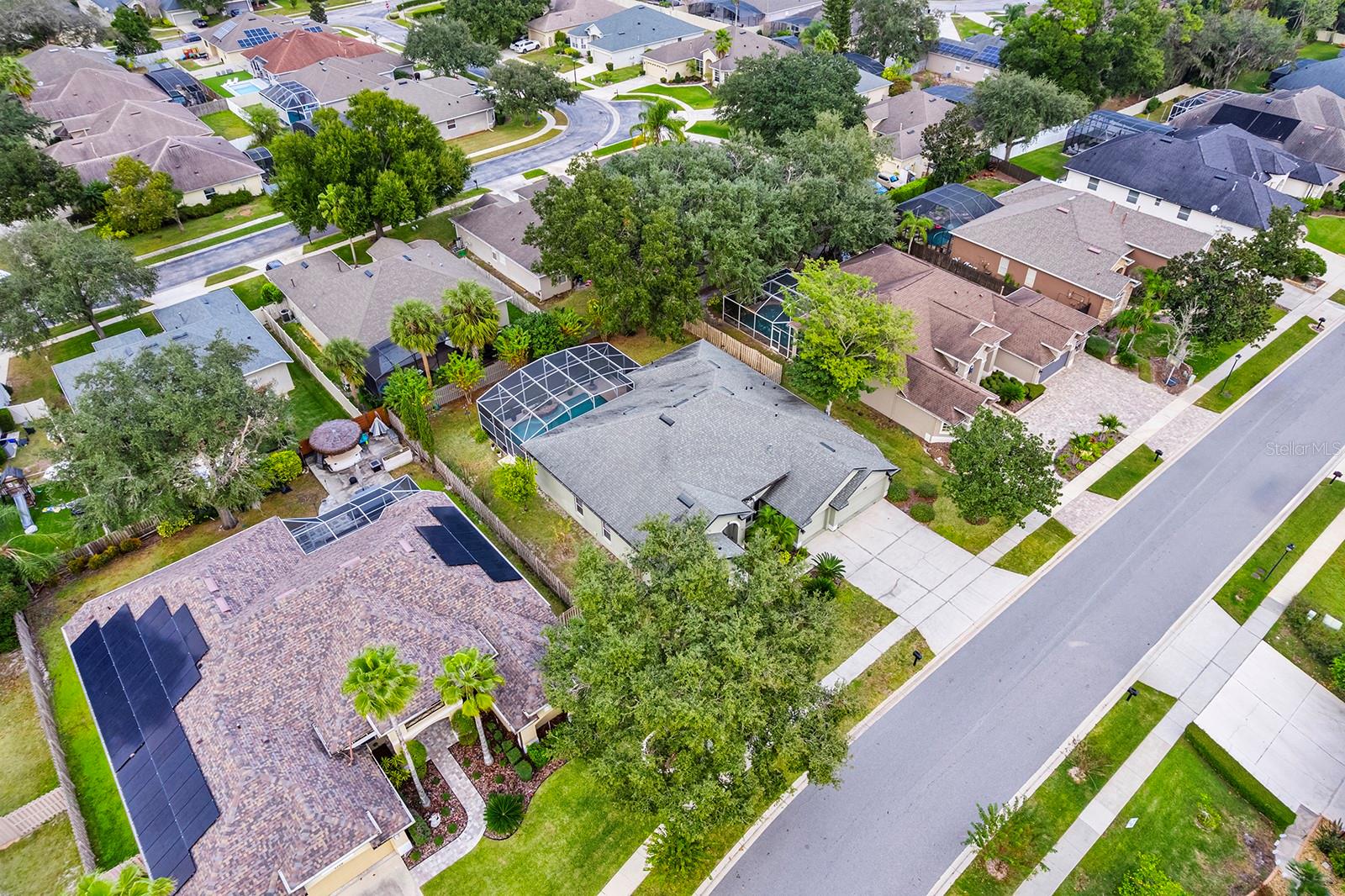 ESTATES AT ALOMA WOODS PH 2 - Residential