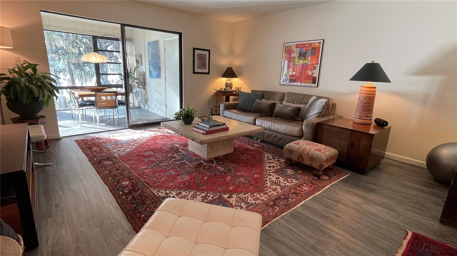 BIVENS LAKE ESTATE S - Residential