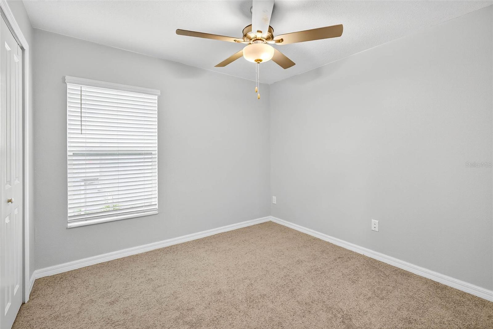 EPPERSON NORTH VILLAGE B - Residential Lease