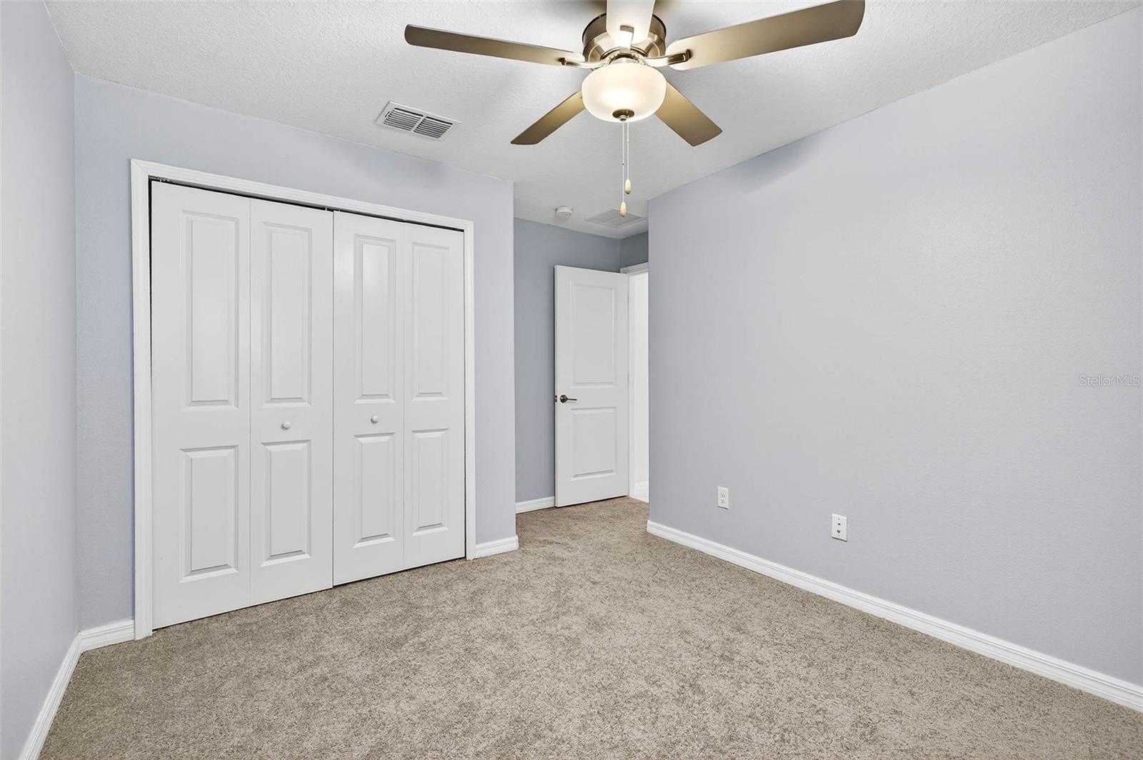 EPPERSON NORTH VILLAGE B - Residential Lease