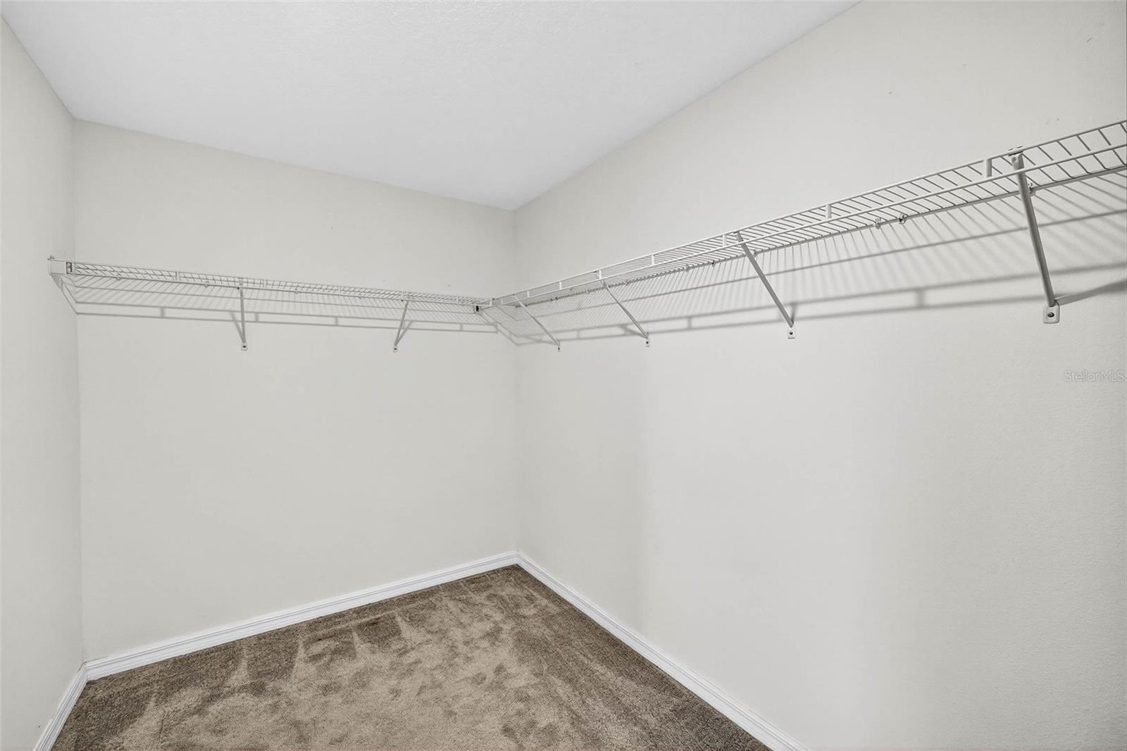 EPPERSON NORTH VILLAGE B - Residential Lease