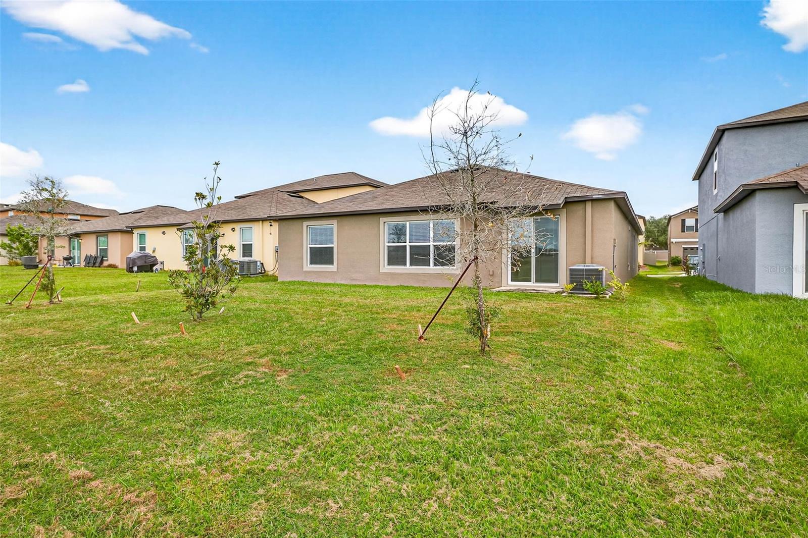 EPPERSON NORTH VILLAGE B - Residential Lease