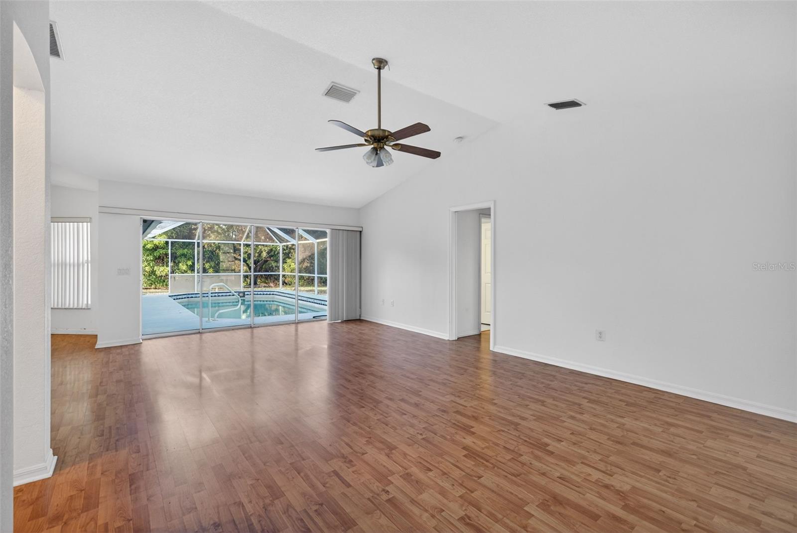 PUNTA GORDA ISLES SEC 20 - Residential