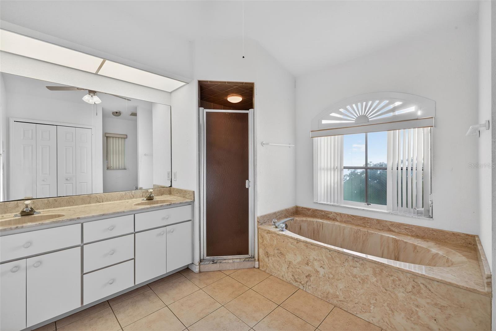 PUNTA GORDA ISLES SEC 20 - Residential