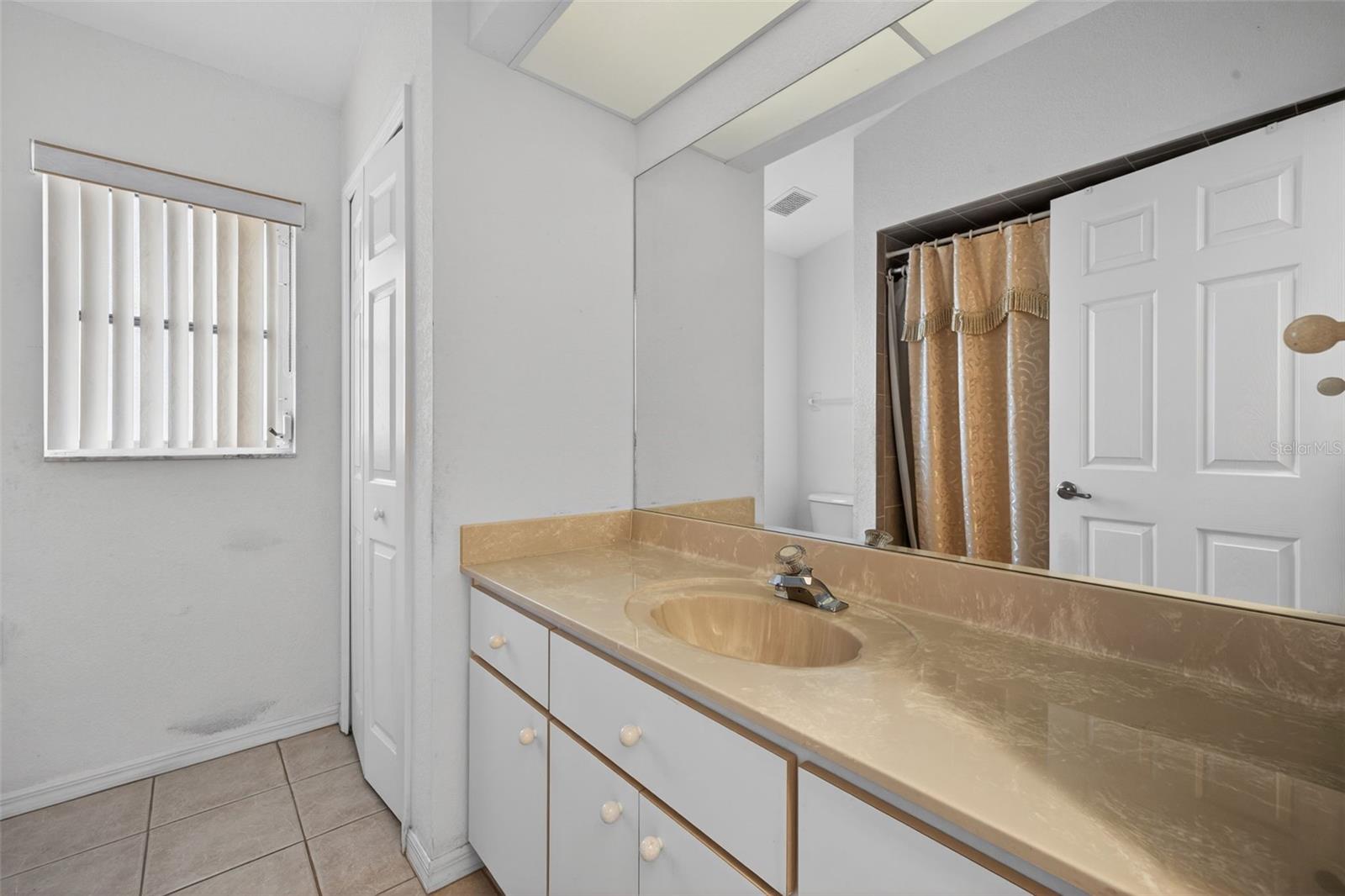 PUNTA GORDA ISLES SEC 20 - Residential