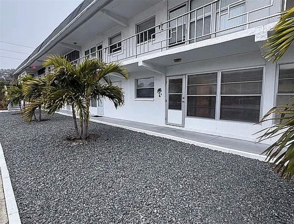 Photo of 1221 Drew Street #A5, Clearwater, FL 33755 (MLS # O6409490)