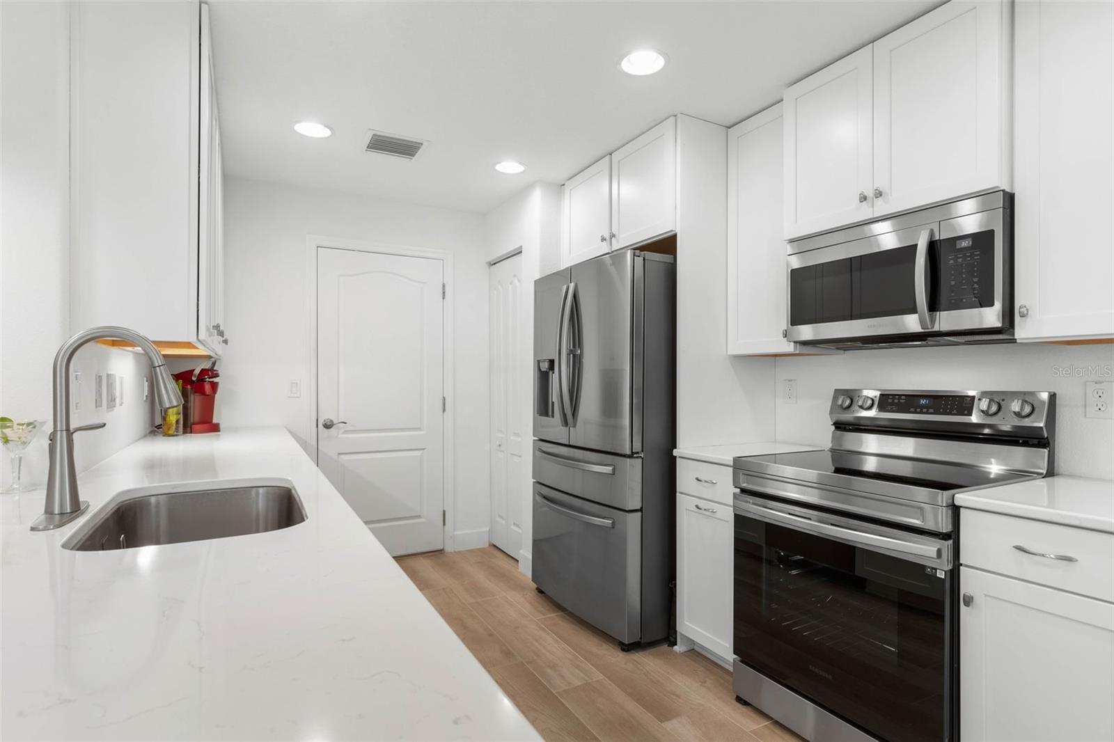 PALM COAST ULYSSES TREES SEC57 - Residential