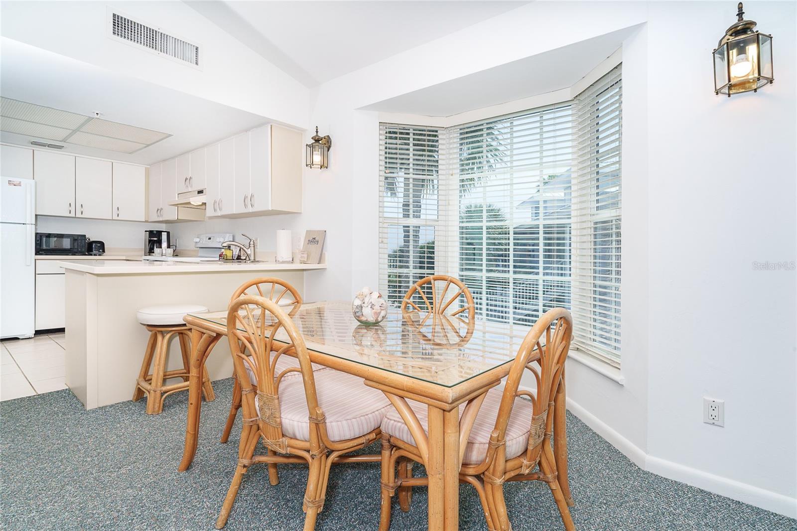 BEACH VILLAS BLDG 37 - Residential