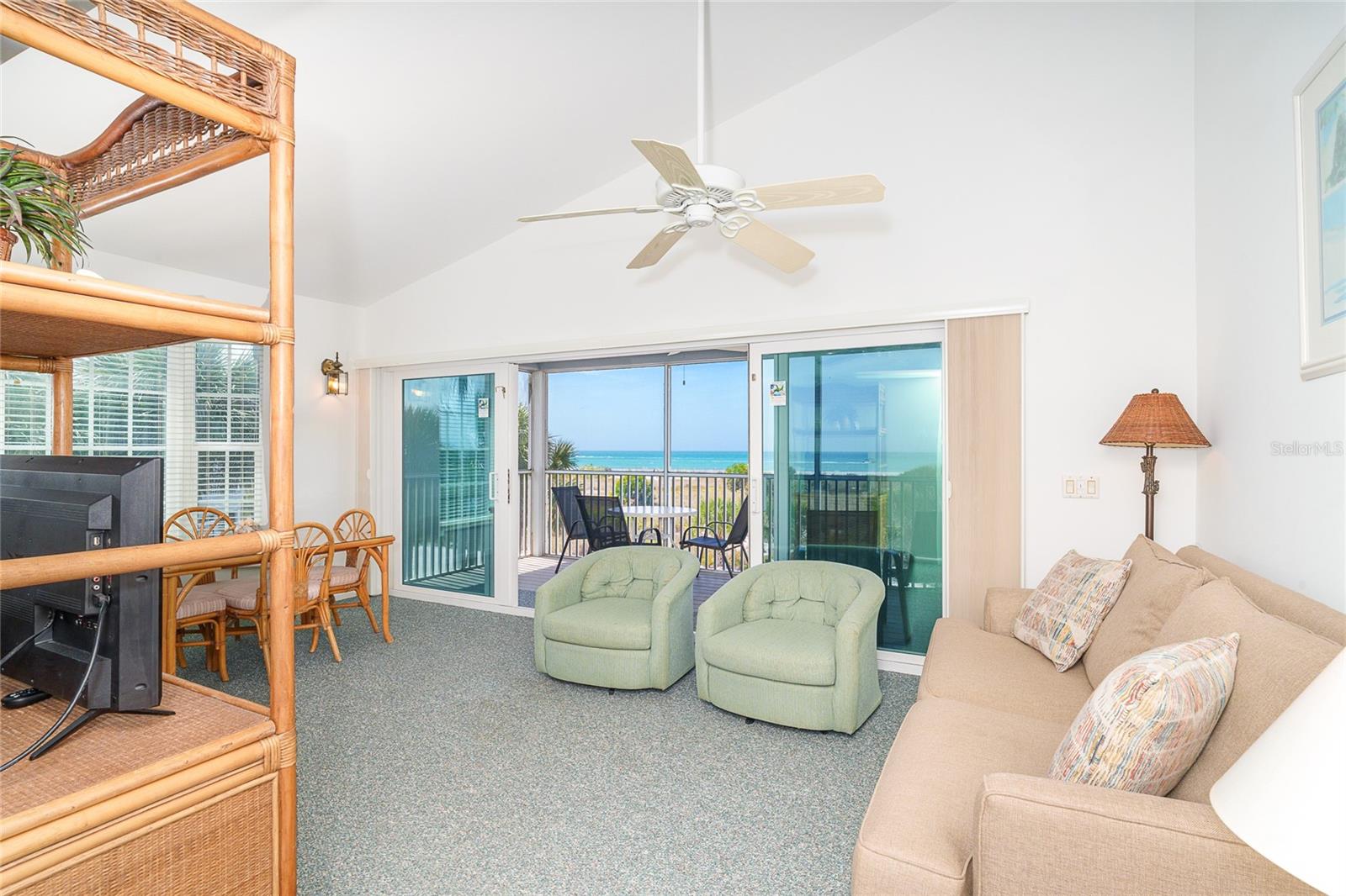 BEACH VILLAS BLDG 37 - Residential