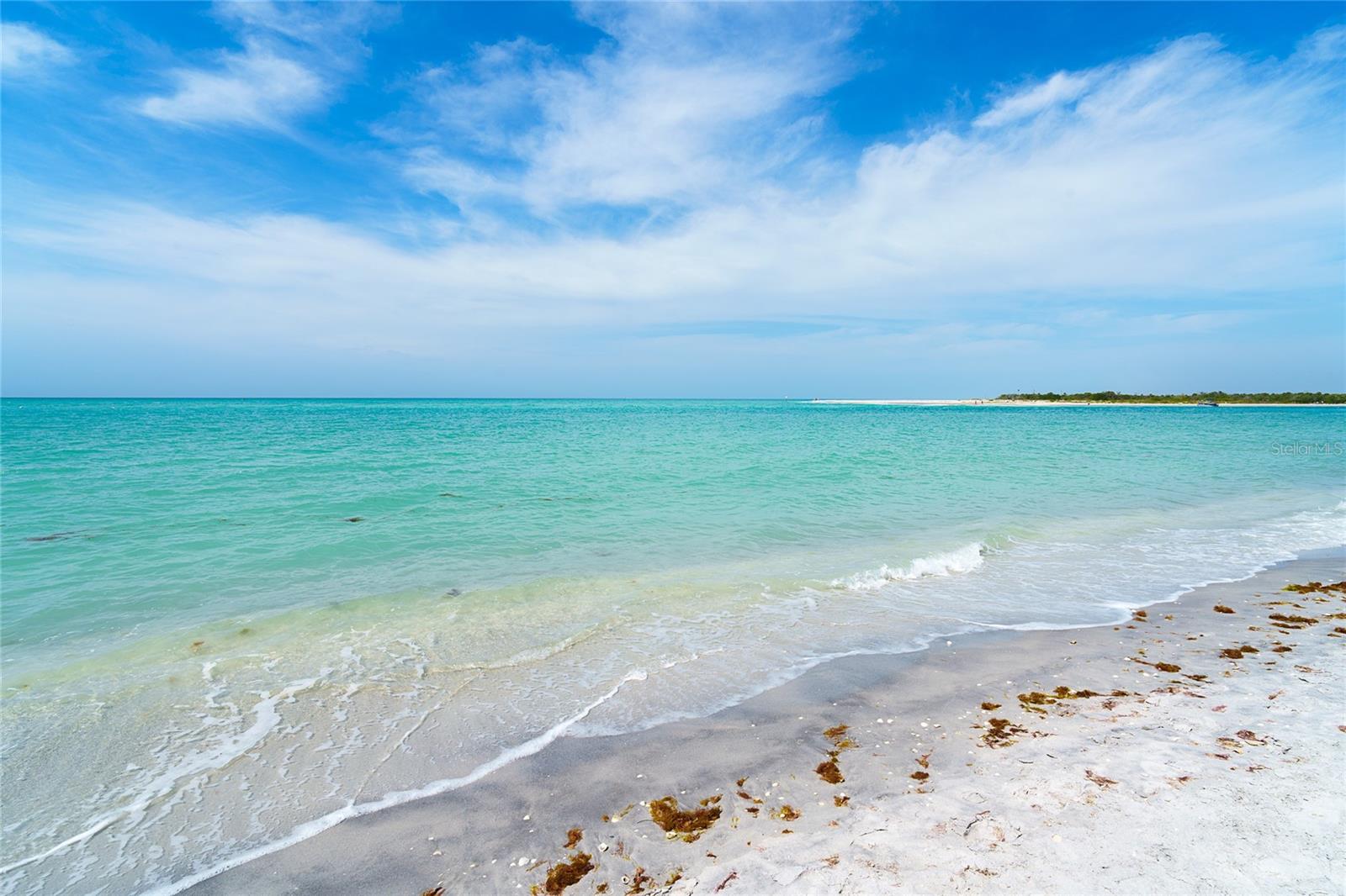 BEACH VILLAS BLDG 37 - Residential