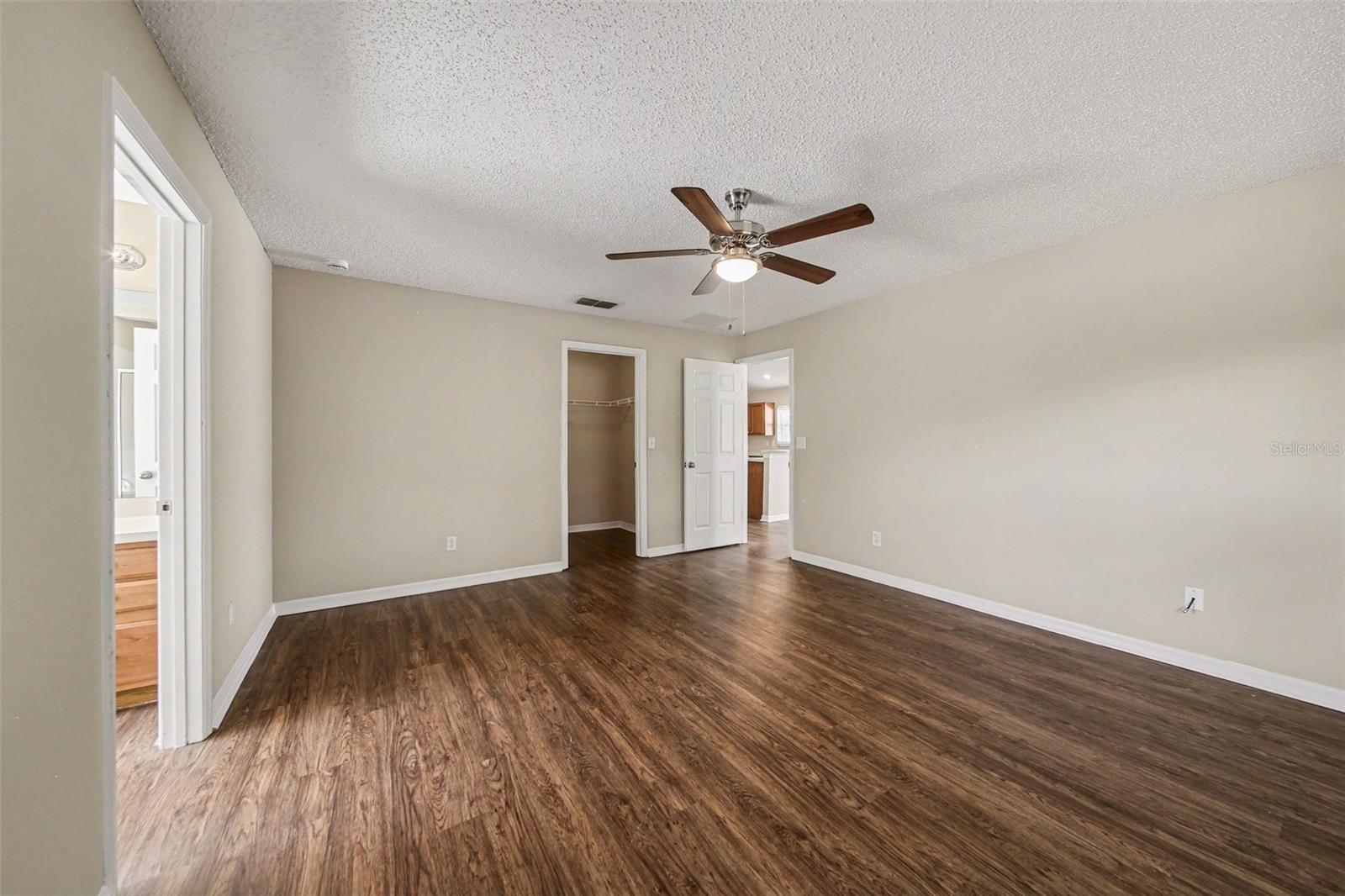 GROVELAND LEXINGTON VILLAGE PH 02 - Residential